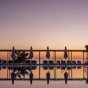 vizitați hotelul